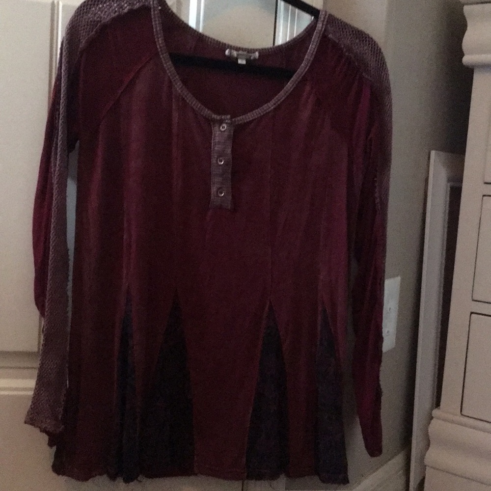 BKE comfy long sleeve blouse